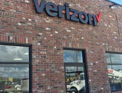 Installing a new sign for Verizon Wireless in Morgan City